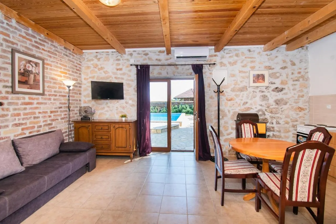 House Stone Curlew 2 Villa Lisane Tinjske